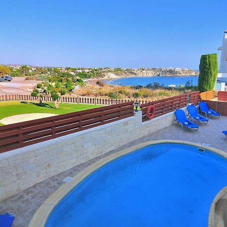 Chronas By Prestige Bookings Coral Bay Buitenkant foto